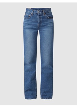 Jeansy o kroju straight fit z bawełny model ‘501’ — ‘Water<Less™’ ze sklepu Peek&Cloppenburg  w kategorii Jeansy damskie - zdjęcie 168333824