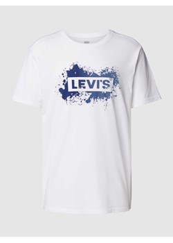 T-shirt z kwiatowym nadrukiem z motywem z logo ze sklepu Peek&Cloppenburg  w kategorii T-shirty męskie - zdjęcie 168334312