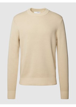 Sweter z dzianiny z okrągłym dekoltem model ‘TODD’ ze sklepu Peek&Cloppenburg  w kategorii Swetry męskie - zdjęcie 168334580