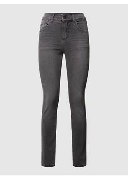 Jeansy o kroju skinny fit z naszywką z logo ze sklepu Peek&Cloppenburg  w kategorii Jeansy damskie - zdjęcie 168336033