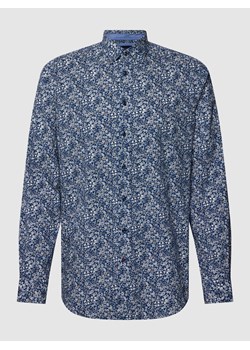 Koszula casualowa regular fit z kołnierzykiem typu kent ze sklepu Peek&Cloppenburg  w kategorii Koszule męskie - zdjęcie 168340430