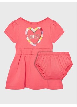 Guess Sukienka codzienna A3GK04 K6YW1 Różowy Regular Fit ze sklepu MODIVO w kategorii Sukienki niemowlęce - zdjęcie 168383081