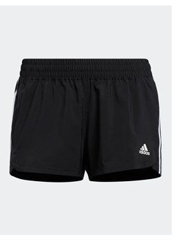 adidas Szorty sportowe Pacer 3-Stripes Woven Shorts GH8146 Czarny Regular Fit ze sklepu MODIVO w kategorii Szorty - zdjęcie 168386551