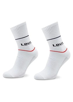 Levi's® Zestaw 2 par wysokich skarpet unisex 701210567 Biały ze sklepu MODIVO w kategorii Skarpetki damskie - zdjęcie 168393663