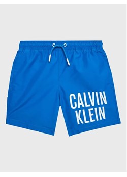 Calvin Klein Swimwear Szorty kąpielowe Medium KV0KV00021 Niebieski Regular Fit ze sklepu MODIVO w kategorii Kąpielówki chłopięce - zdjęcie 168396192