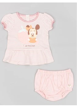 Zippy Komplet t-shirt i spodenki Myszka Minnie ZNGAP0602 23008 Różowy Regular Fit ze sklepu MODIVO w kategorii Komplety niemowlęce - zdjęcie 168403674