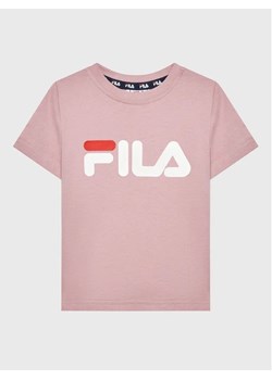 Fila T-Shirt Sala Logo FAK0089 Różowy Regular Fit ze sklepu MODIVO w kategorii T-shirty chłopięce - zdjęcie 168404482