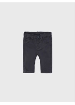 Mayoral Spodnie materiałowe 2517 Czarny Regular Fit ze sklepu MODIVO w kategorii Spodnie i półśpiochy - zdjęcie 168409912