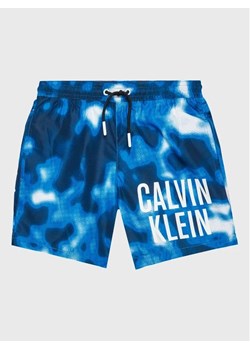 Calvin Klein Swimwear Szorty kąpielowe Medium KV0KV00027 Niebieski Regular Fit ze sklepu MODIVO w kategorii Kąpielówki chłopięce - zdjęcie 168417190