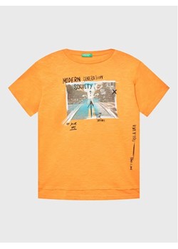 United Colors Of Benetton T-Shirt 3BR4C10AD Pomarańczowy Regular Fit ze sklepu MODIVO w kategorii T-shirty chłopięce - zdjęcie 168424430