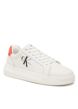 Calvin Klein Jeans Sneakersy Chunky Cupsole Mono Lth YM0YM00681 Biały ze sklepu MODIVO w kategorii Trampki męskie - zdjęcie 168429002