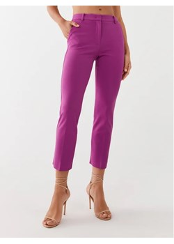 Marella Spodnie materiałowe Raphael 2337860337200 Różowy Regular Fit ze sklepu MODIVO w kategorii Spodnie damskie - zdjęcie 168432134