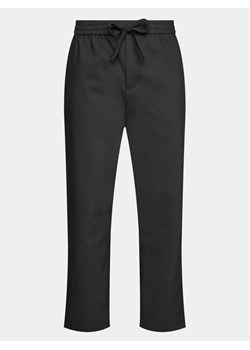 Casual Friday Spodnie materiałowe 20504858 Czarny Slim Fit ze sklepu MODIVO w kategorii Spodnie męskie - zdjęcie 168460083