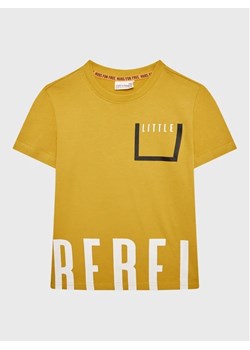 Coccodrillo T-Shirt WC2143201GOI Żółty Regular Fit ze sklepu MODIVO w kategorii T-shirty chłopięce - zdjęcie 168461521
