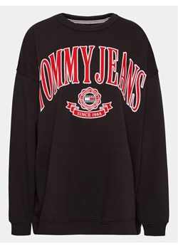 Tommy Jeans Curve Bluza Varsity DW0DW15701 Czarny Oversize ze sklepu MODIVO w kategorii Bluzy damskie - zdjęcie 168466383