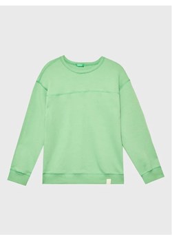 United Colors Of Benetton Bluza 3UHRC10BB Zielony Regular Fit ze sklepu MODIVO w kategorii Bluzy chłopięce - zdjęcie 168467273