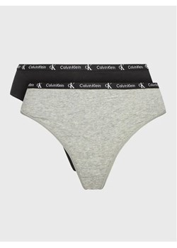 Calvin Klein Underwear Komplet 2 par fig klasycznych 000QD3991E Kolorowy ze sklepu MODIVO w kategorii Majtki damskie - zdjęcie 168468884