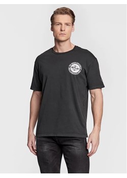 Replay T-Shirt M6488.000.22658LM Czarny Relaxed Fit ze sklepu MODIVO w kategorii T-shirty męskie - zdjęcie 168485130
