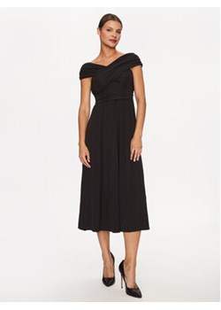 Rinascimento Sukienka koktajlowa CFC0115402003 Czarny Regular Fit ze sklepu MODIVO w kategorii Sukienki - zdjęcie 168506062
