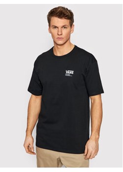 Vans T-Shirt Off The Wall Og Ch VN0A7PJI Czarny Classic Fit ze sklepu MODIVO w kategorii T-shirty męskie - zdjęcie 168508034