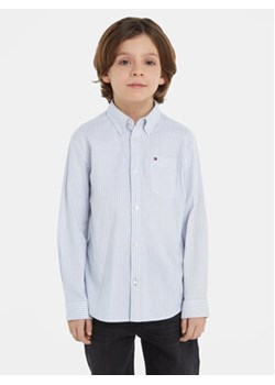 Tommy Hilfiger Koszula Essential KB0KB08517 Niebieski Regular Fit ze sklepu MODIVO w kategorii Koszule chłopięce - zdjęcie 168510540