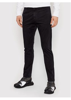 Hugo Spodnie materiałowe David204d 50437976 Czarny Slim Fit ze sklepu MODIVO w kategorii Spodnie męskie - zdjęcie 168512884