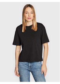 Gina Tricot T-Shirt Basic 10469 Czarny Regular Fit ze sklepu MODIVO w kategorii Bluzki damskie - zdjęcie 168514922