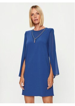 Rinascimento Sukienka koktajlowa CFC0115580003 Niebieski Regular Fit ze sklepu MODIVO w kategorii Sukienki - zdjęcie 168515483