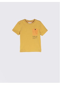 Coccodrillo T-Shirt WC2143203HUG Żółty Regular Fit ze sklepu MODIVO w kategorii Koszulki niemowlęce - zdjęcie 168515520