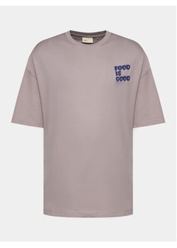 Outhorn T-Shirt OTHAW23TTSHM0857 Fioletowy Regular Fit ze sklepu MODIVO w kategorii T-shirty męskie - zdjęcie 168516071