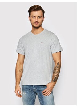 Tommy Jeans T-Shirt Classic DM0DM09598 Szary Regular Fit ze sklepu MODIVO w kategorii T-shirty męskie - zdjęcie 168516500