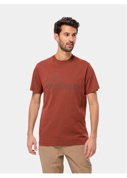Jack Wolfskin T-Shirt Essential Logo T 1809591 Czerwony Regular Fit ze sklepu MODIVO w kategorii T-shirty męskie - zdjęcie 168516734