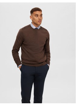 Selected Homme Sweter 16074682 Brązowy Regular Fit ze sklepu MODIVO w kategorii Swetry męskie - zdjęcie 168517184