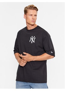 New Era T-Shirt MLB Essentials Lc Neyyan 60416723 Czarny Loose Fit ze sklepu MODIVO w kategorii T-shirty męskie - zdjęcie 168520750