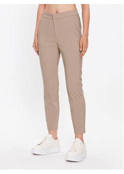 InWear Spodnie materiałowe Zella 30105579 Beżowy Regular Fit ze sklepu MODIVO w kategorii Spodnie damskie - zdjęcie 168522972