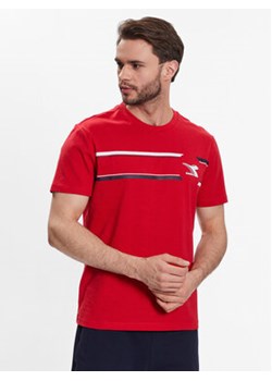 Diadora T-Shirt Logo 102.179311 Czerwony Regular Fit ze sklepu MODIVO w kategorii T-shirty męskie - zdjęcie 168523102