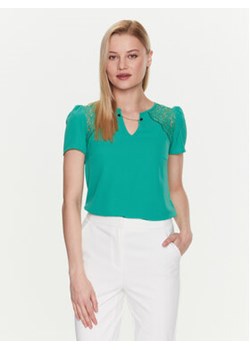 NAF NAF T-Shirt Ojasper XENT113 Zielony Regular Fit ze sklepu MODIVO w kategorii Bluzki damskie - zdjęcie 168524132