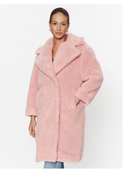 Guess Płaszcz zimowy W3BL68 WF8R2 Różowy Regular Fit ze sklepu MODIVO w kategorii Płaszcze damskie - zdjęcie 168524482