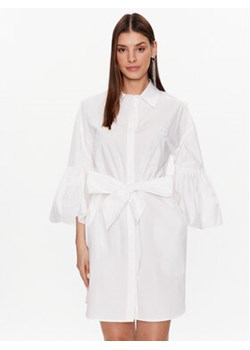 TWINSET Sukienka koszulowa 231TT2045 Biały Regular Fit ze sklepu MODIVO w kategorii Sukienki - zdjęcie 168525334