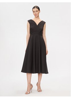 Rinascimento Sukienka koktajlowa CFC0116143003 Czarny Regular Fit ze sklepu MODIVO w kategorii Sukienki - zdjęcie 168525481