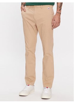 Tommy Jeans Chinosy Austin DM0DM18339 Beżowy Slim Fit ze sklepu MODIVO w kategorii Spodnie męskie - zdjęcie 168526932
