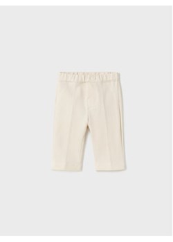 Mayoral Spodnie materiałowe 1511 Écru Regular Fit ze sklepu MODIVO w kategorii Spodnie i półśpiochy - zdjęcie 168527854