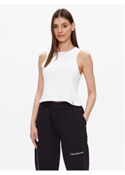 Calvin Klein Jeans Top J20J221055 Biały Regular Fit ze sklepu MODIVO w kategorii Bluzki damskie - zdjęcie 168529913