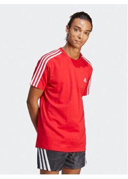adidas T-Shirt Essentials Single Jersey 3-Stripes T-Shirt IC9339 Czerwony Regular Fit ze sklepu MODIVO w kategorii T-shirty męskie - zdjęcie 168531071