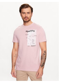 s.Oliver T-Shirt 2129860 Różowy Regular Fit ze sklepu MODIVO w kategorii T-shirty męskie - zdjęcie 168532204