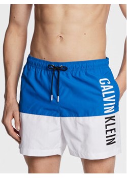 Calvin Klein Swimwear Szorty kąpielowe KM0KM00796 Niebieski Regular Fit ze sklepu MODIVO w kategorii Kąpielówki - zdjęcie 168532542