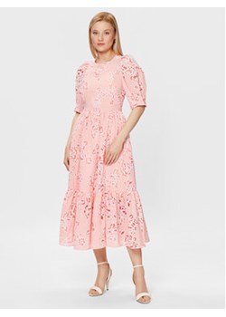 Ted Baker Sukienka koktajlowa 269186 Różowy Regular Fit ze sklepu MODIVO w kategorii Sukienki - zdjęcie 168532980