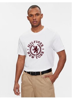 Tommy Hilfiger T-Shirt Big Icon Crest Tee MW0MW33682 Biały Regular Fit ze sklepu MODIVO w kategorii T-shirty męskie - zdjęcie 168533380