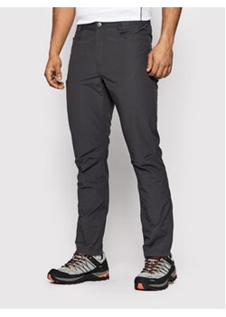 Regatta Spodnie materiałowe Delgado RMJ231R Szary Regular Fit ze sklepu MODIVO w kategorii Spodnie męskie - zdjęcie 168534210