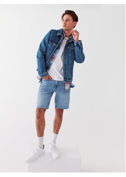 Tommy Hilfiger Szorty jeansowe Brooklyn MW0MW31089 Niebieski Regular Fit ze sklepu MODIVO w kategorii Spodenki męskie - zdjęcie 168534730